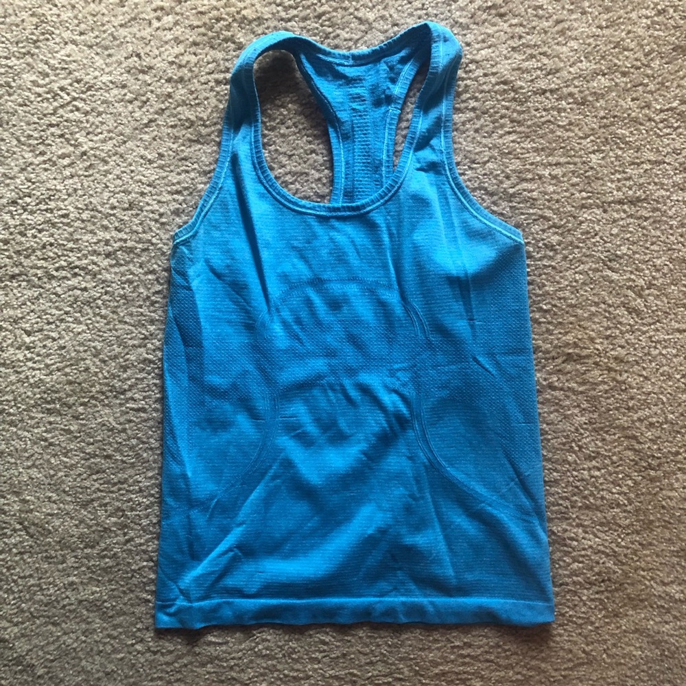 Lululemon run swiftly tank